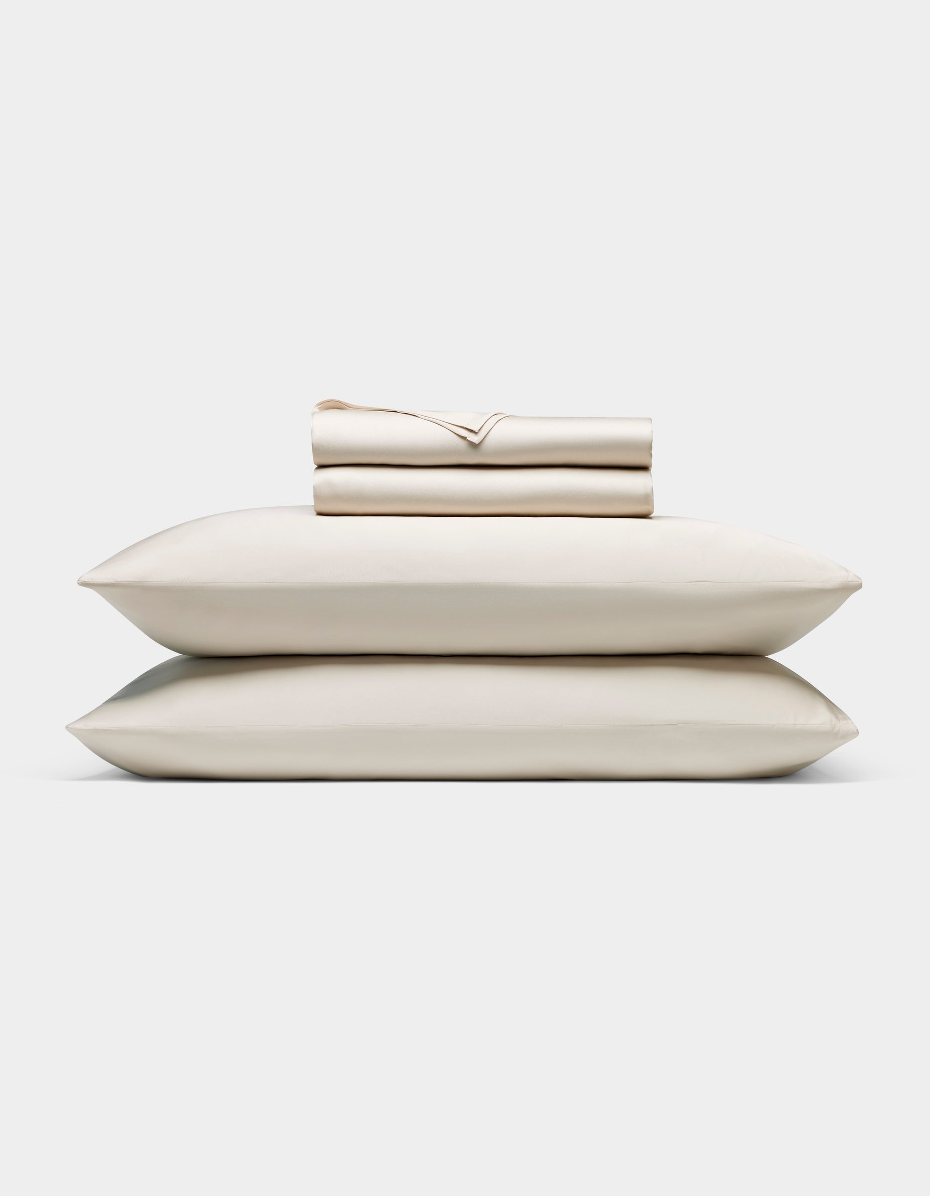 Official Cozy Earth brand or product image.